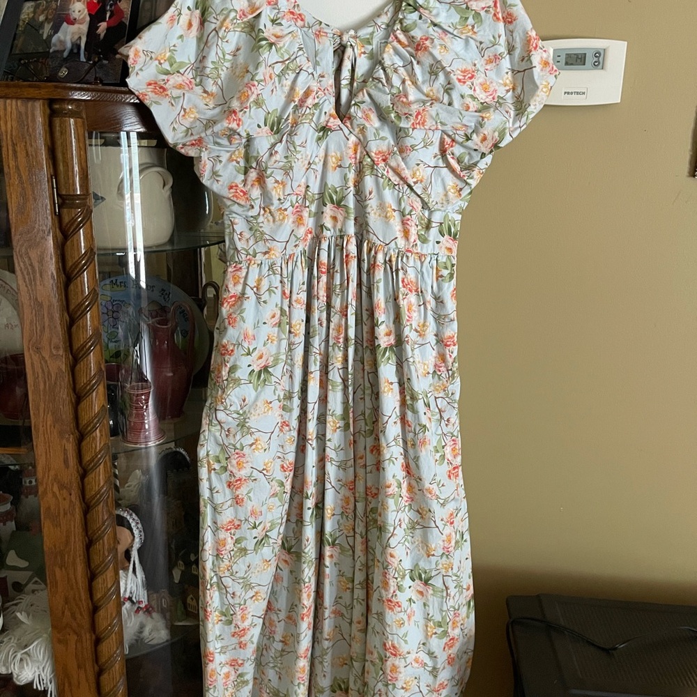 Floral Print Dress with Tie Detail